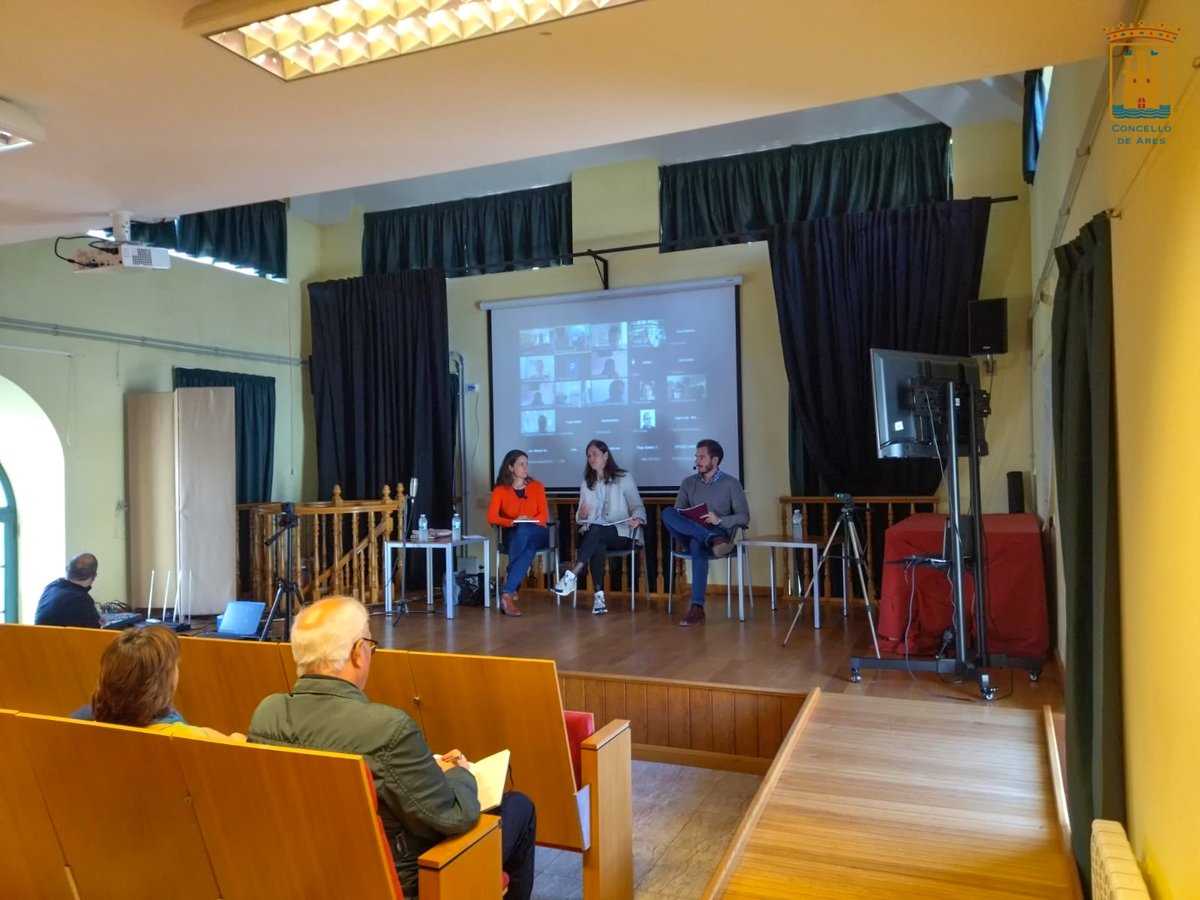 ConcellodeAres's tweet photo. ℹ️ Hoxe arrancaron as xornadas de #RuralLabferroterra que converten a #Ares no municipio anfitrión dunha conversa centrada na innovación e o desenvolvemento sostible.
#ConcellodeAres #RuralLab #Sostenibildiad #Medioambiente #Montefaro
+info: 👇
https://t.co/Qubi1SpVZz https://t.co/vdpqms86JN