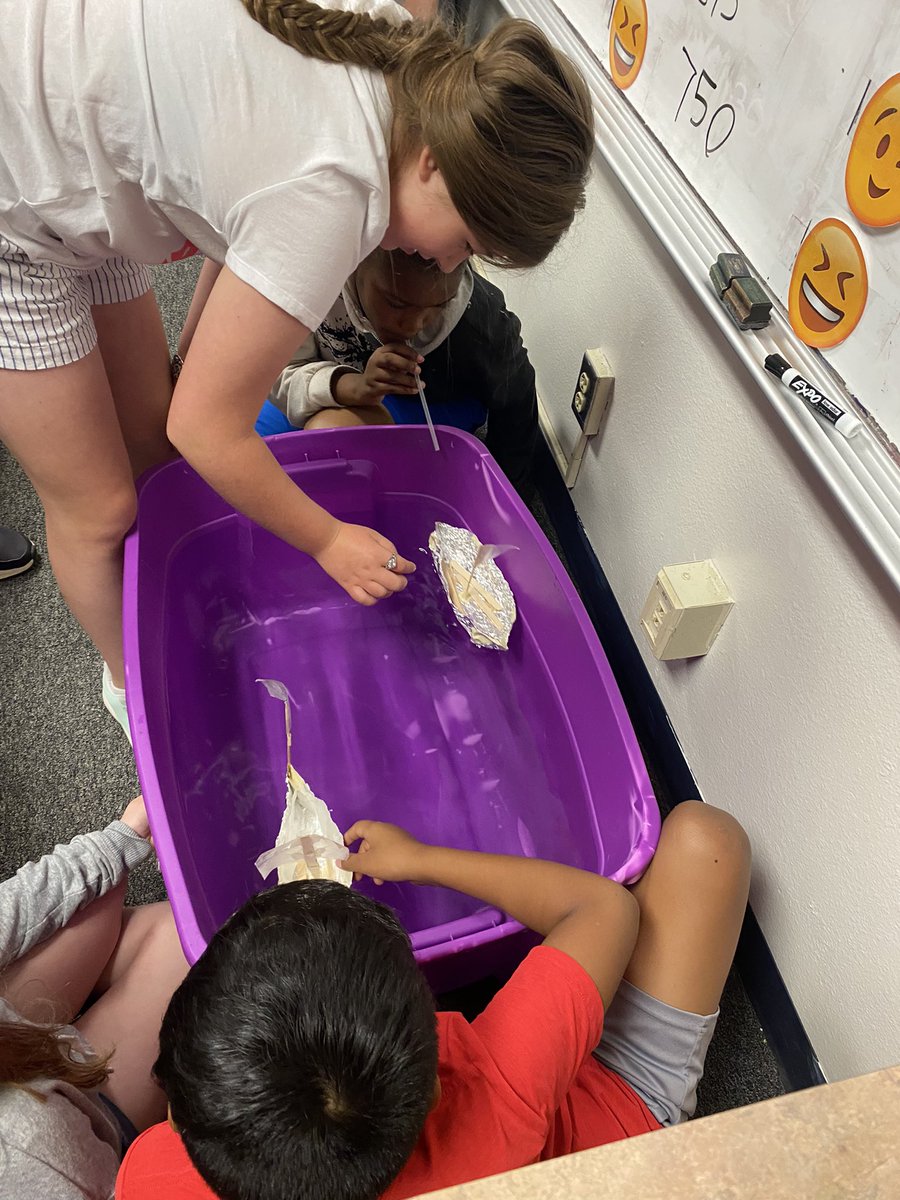 Who can make the fastest sail boat? ⛵️ <a href="/fainrockets/">Fain Elementary</a>