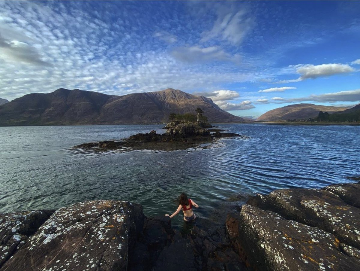 We love seeing Instagram posts of the area and this is one of our recent favourites by Tonicha Baldock, it showcases the beautiful tranquility around the hotel! #visitscotland #highlands #lovetorridon #landscapephotography #scotland #scotspirit #torridonhills #torridonactivities
