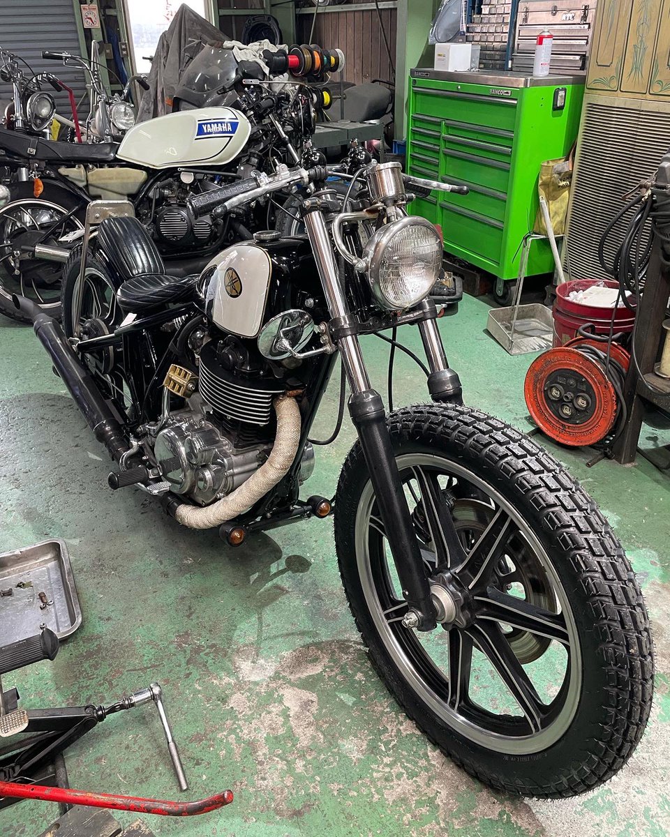 エド② マツダ 純正 MAZDA2 《 DJLFS 》 エキゾーストマニホールド