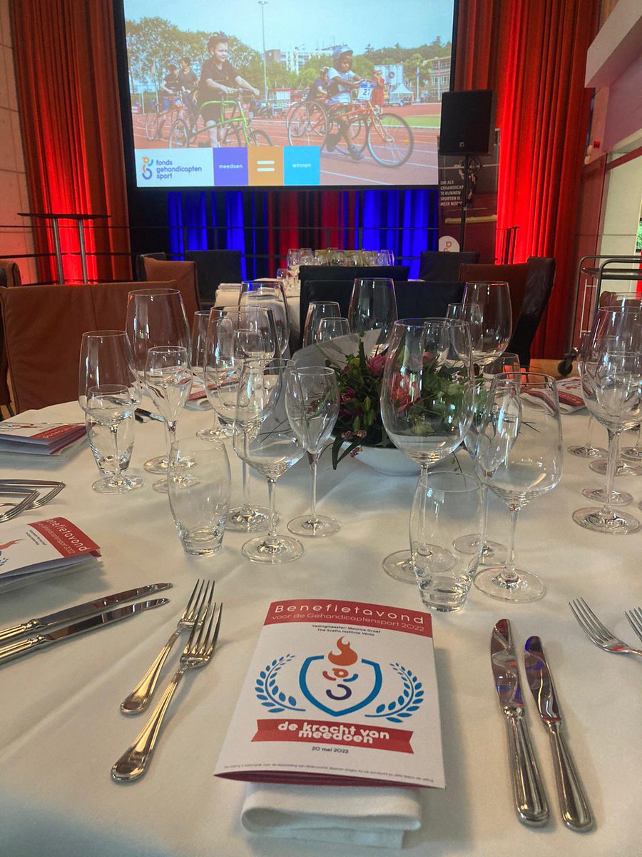 NikeBoor's tweet photo. Vandaag het Benefiet diner in Venlo bij @sceltamushrooms voor @fondsGsport we zijn er klaar voor! https://t.co/SJeF5VZuCE