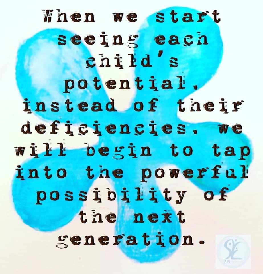 HillaryAgreen's tweet image. #SEL