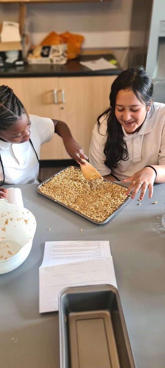 RiverleyPrimary's tweet photo. Year 6 baked healthy cranberry flapjacks after a very active day! They were sold by the children and team to raise money for a great cause! @GetKidsGoing #Challenge26 @GST_Sport https://t.co/firOuzh9eS