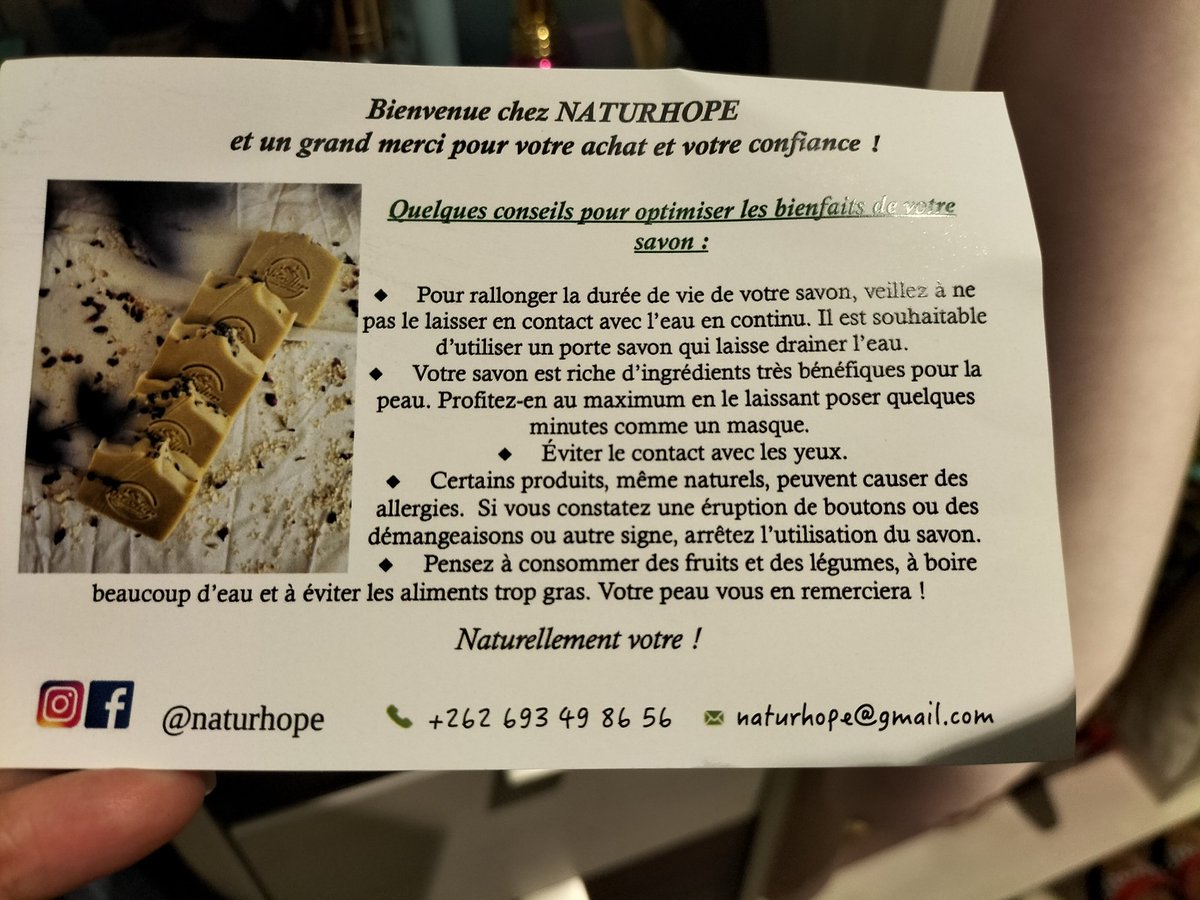 MangCeriz's tweet photo. Personne n'a demandé les coordonnées : je donne quand même 😁!!
#savon
#LaitDeChevre
#Takamaka
#laReunion
#NatureHope https://t.co/9oqaeBaKJi