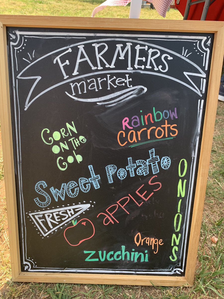 shermski67's tweet photo. Wow!  Thanks @WSFCSFood @wsfcs for the amazing Farmers Market @SedgeGardenES. Purple carrots!  Who knew! https://t.co/UFl2pDbkx3