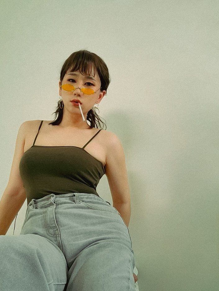 이짓도 오래하다보니 이래저래 인연이 되었던 사람들이 많은데.. 나이먹으니 점점 보이질 않네.. 다들 뭐하고 지내는지 궁금한데 알길이 없고.. 간간히 트랜으로 전향한듯한 소식도 보이는 것 같고.. 잘 지내고있겠지 뭐 다들 (늦은시간 괜히 혼잣말)