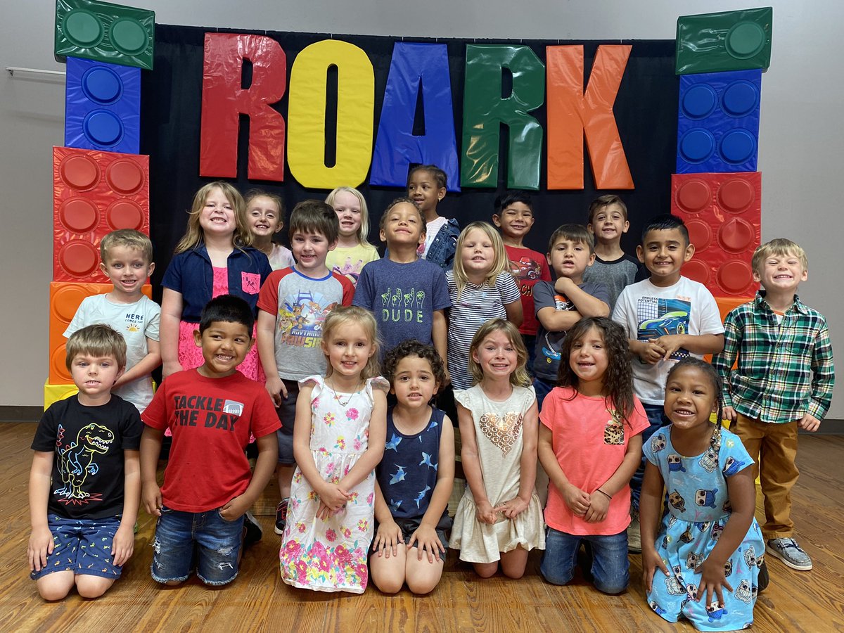 amandajsmith82's tweet photo. Future Class of 2035 💜🤍🖤 @RoarkEarly @WillisSchools #MrsSmithsClass #ThatPreKLife https://t.co/bQwZzfZDzc