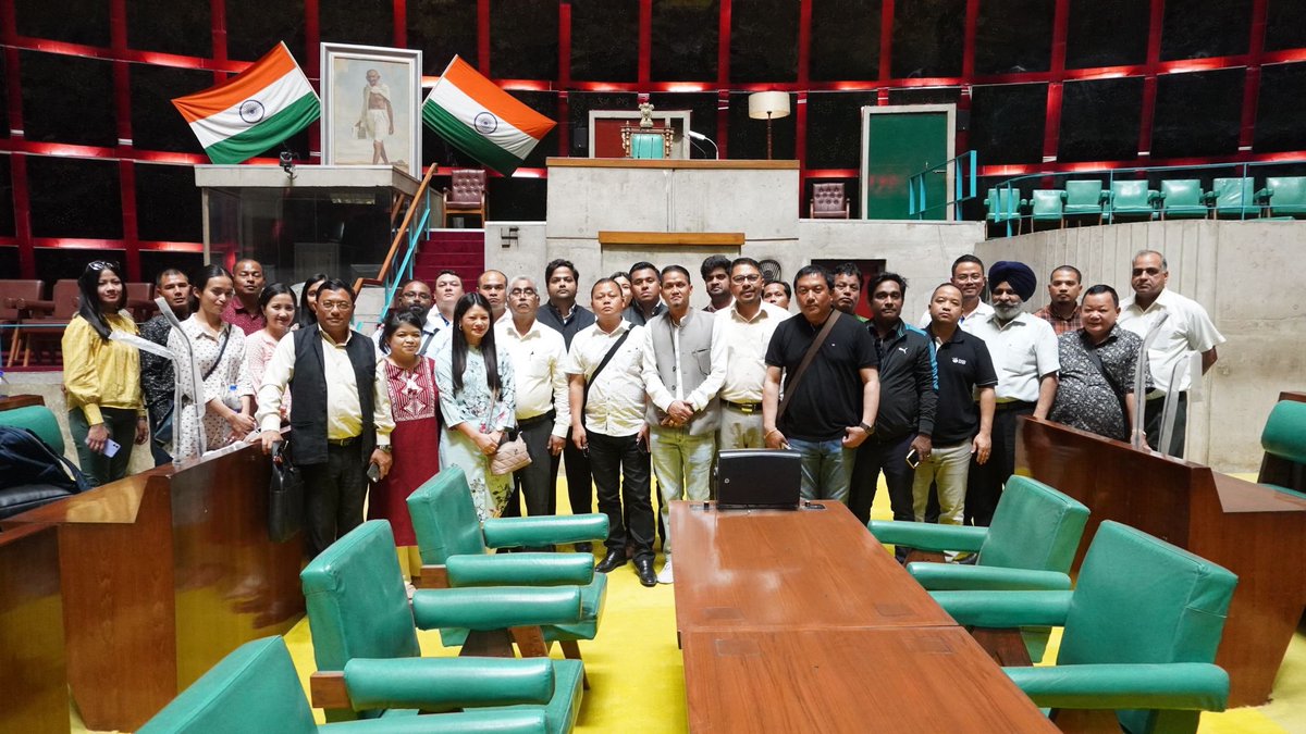 mlrf_mig's tweet photo. (MLRF workshop series) Hon’ble Ministers, MLAs and Officials from the Meghalaya Government visit Punjab Legislative Assembly for a brief interactive session @PunjabGovtIndia. @megassemblysect @CMO_Meghalaya @ISBedu @reachlastmile @stephen_akc @aarushi1 @AshwiniChhatre https://t.co/YQQvAgQyaC