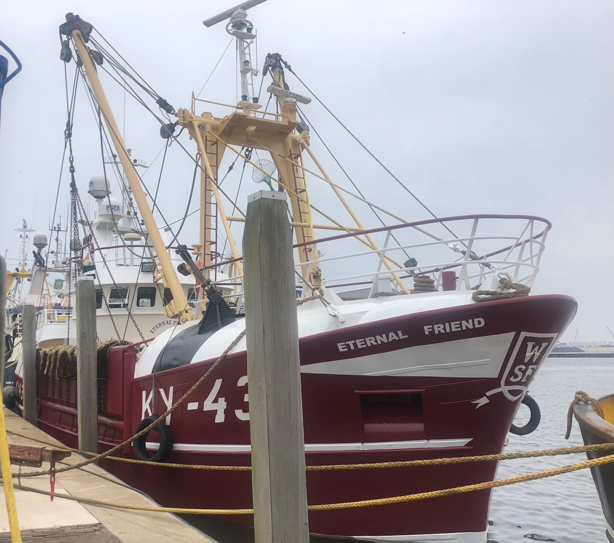 LuytGroep's tweet photo. The 'Eternal Friend' KY-43 crew🏴 gets ready for #seatrials with revised & modified 6-drums LUYT #winch under supervision of our skilled mechanics. Final finishing touches #paintwork this morning by Snijderbv.
#LUYT #manufacturer #winches #winchrepair #overhaul #drydocking https://t.co/79DHc3pvyP