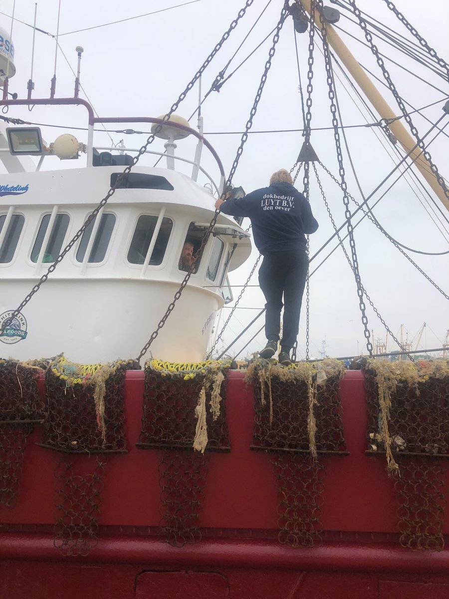 LuytGroep's tweet photo. The 'Eternal Friend' KY-43 crew🏴 gets ready for #seatrials with revised & modified 6-drums LUYT #winch under supervision of our skilled mechanics. Final finishing touches #paintwork this morning by Snijderbv.
#LUYT #manufacturer #winches #winchrepair #overhaul #drydocking https://t.co/79DHc3pvyP