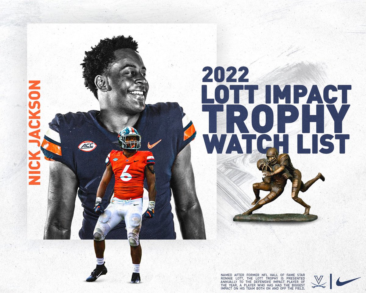 UVAFootball's tweet image. @TheLottTrophy knows what good company looks like.🏆@nickjhoops 

#GoHoos⚔️