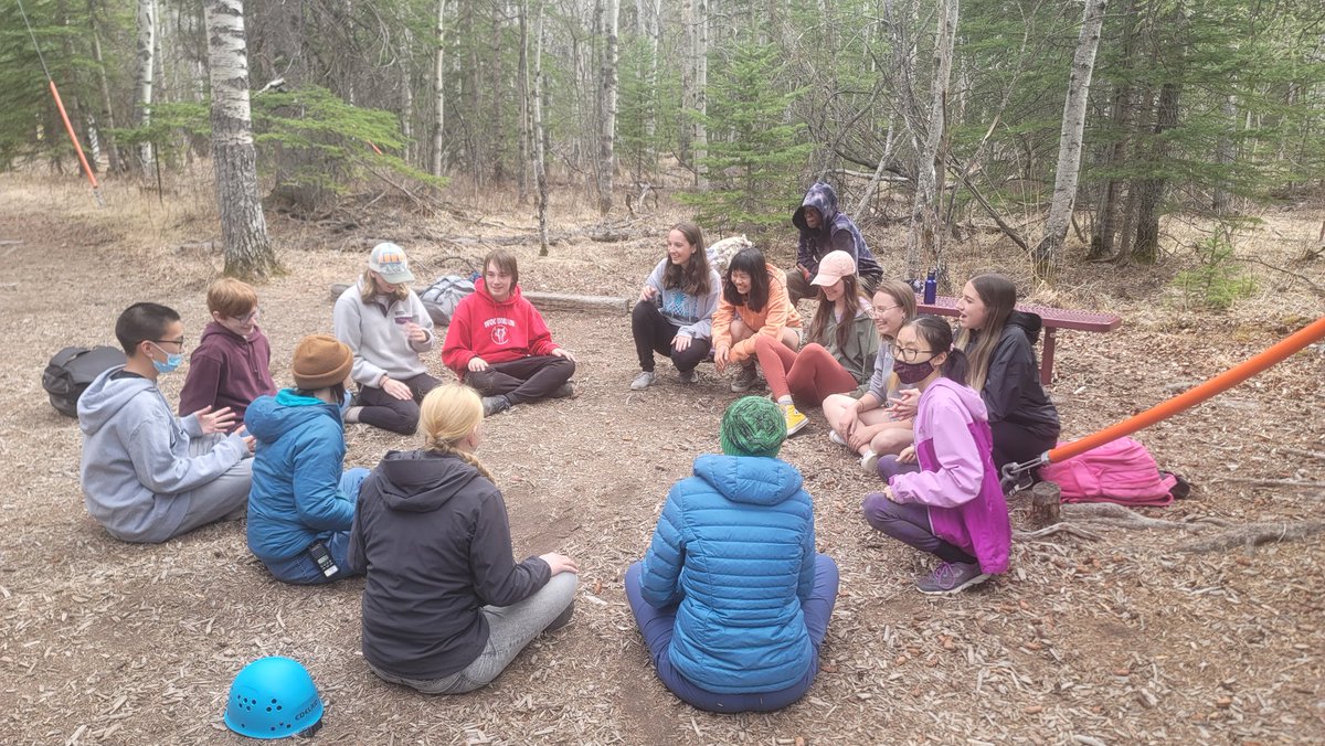 PaulKelba's tweet photo. "When they said field trip, I just thought fun...I can't believe how much I learned outside in one day." -Gr9 student-
A month of rejuvenation for all, putting @NaturlCuriosity contemporary inquiry framework in action. #enviroed #envoe https://t.co/Apsmn1h8Po