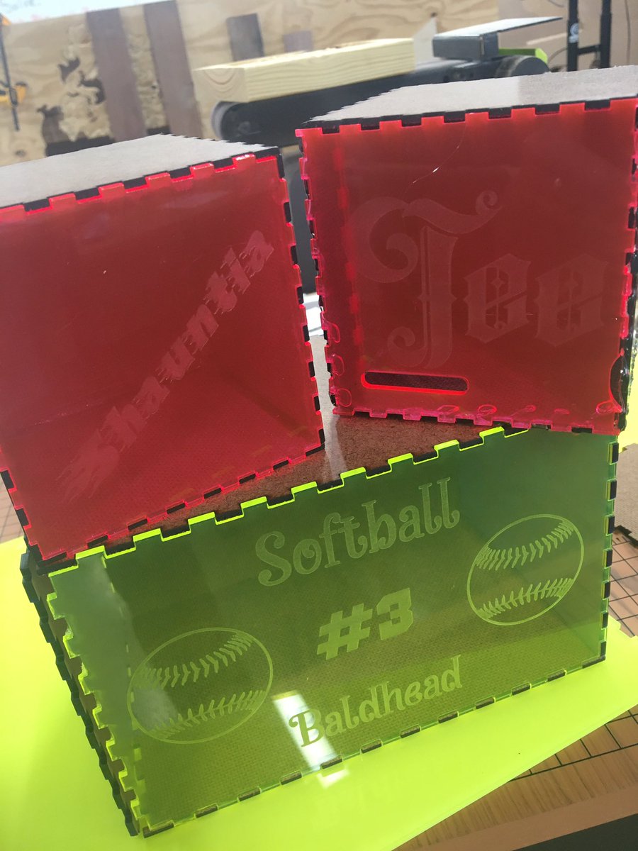 BrainerdVWeLab's tweet image. End of the year projects are always exciting! Geometry and eLab combine forces! @FutureReadyBHS @VWeLabs