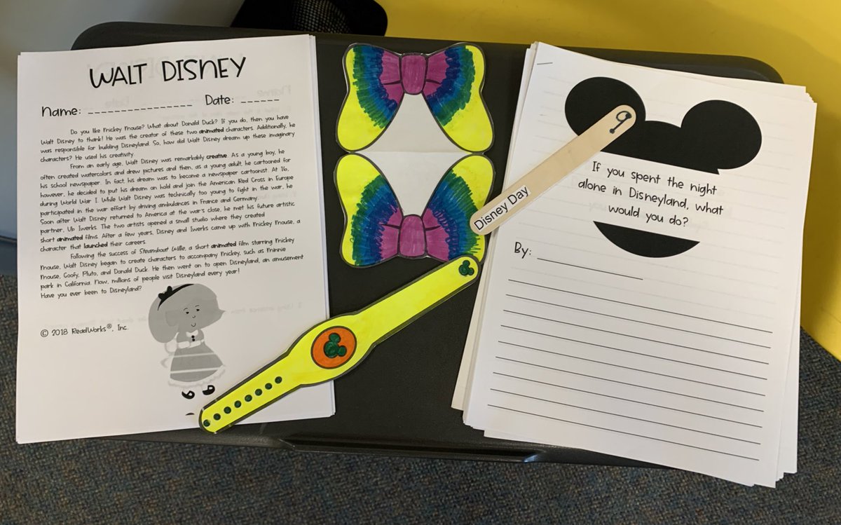 Mrs_Renfroe's tweet photo. 🎶It’s the final count down🎶 #DisneyDay @Killian_STEAM @franklinscsu @PaigeMaloneKES @gore_mgore @jamesann_sheley https://t.co/AIHwaw8Fws