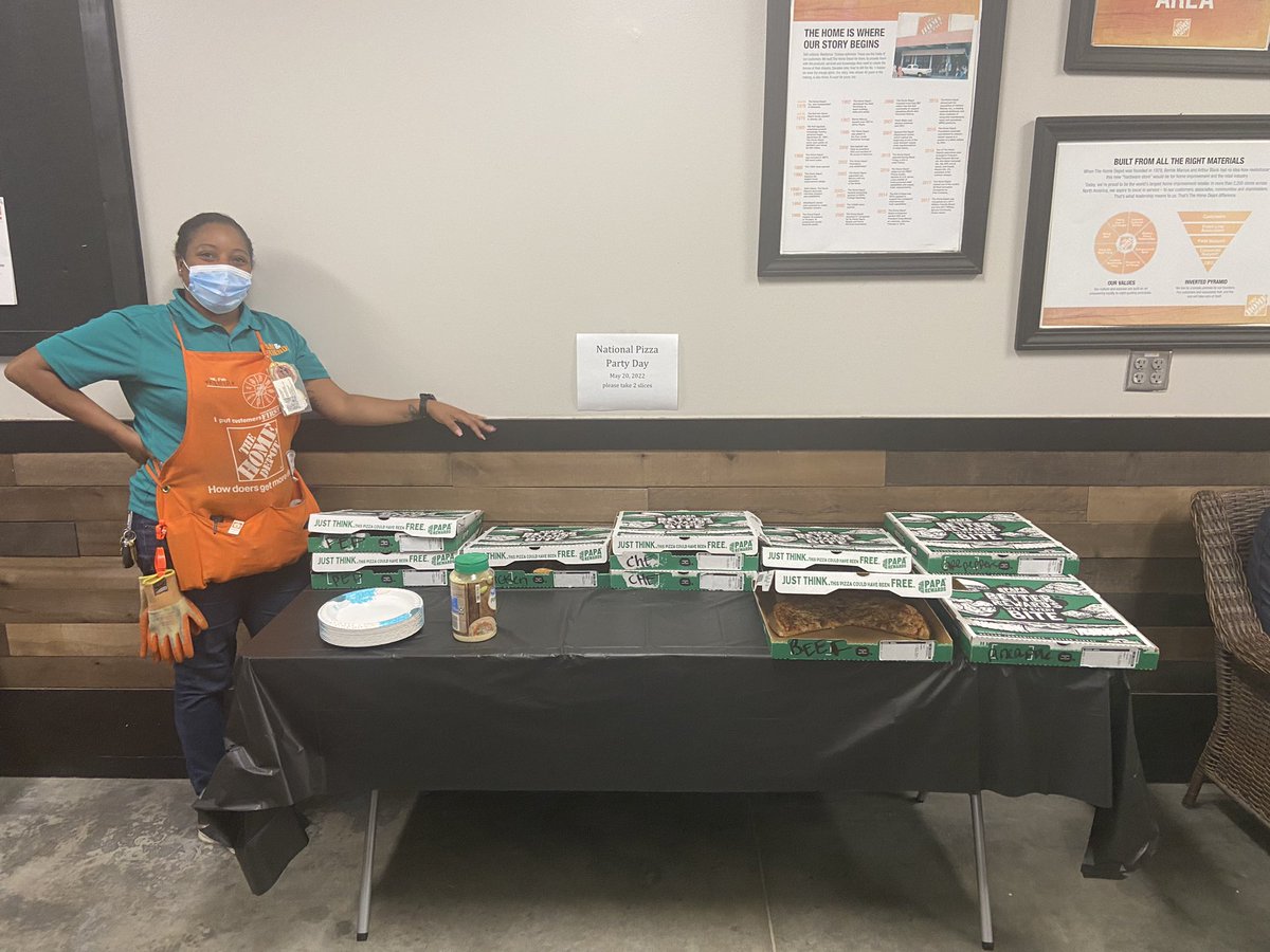 Both store and Met coming together to celebrate National pizza party day here <a href="/165/">1635165</a>. <a href="/JKP3535/">John Patterson</a> <a href="/Kenya0165_/">Kenya0165💕</a> <a href="/SharptonDavid/">David Sharpton</a> <a href="/0165HomeDepot/">Covington Home Depot</a> <a href="/Katie_DEM_D261/">Katie Underwood</a>