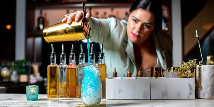All-star bartender response to the possible Supreme Court ruling and reversal on #RoeVWade 
Join <a href="/ShinobiPaws/">Chantal Tseng</a> + @BooklessBevs + <a href="/yummiwasabi/">Christine Kim</a> + Princess Johnson + <a href="/theM0Eyouknow/">Moe</a> on June 1, 5-10 pm for a #cocktail event w/ 100% proceeds going to <a href="/PPFA/">Planned Parenthood</a> ~
eventbrite.com/e/bartenders-a…