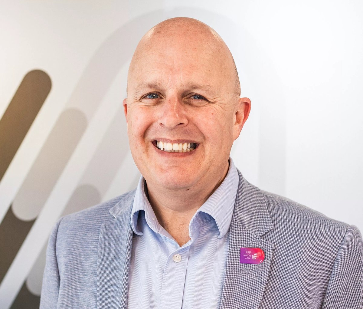 What Does a Great Responder Service Look Like? <a href="/takingcareuk/">Taking Care</a> Steve Gates believes while the national ambulance crisis is unquestionably challenging, it also provides huge opportunities for collaboration and solutions for #TECS, NHS &amp; communities > tsa-voice.org.uk/news_and_views…