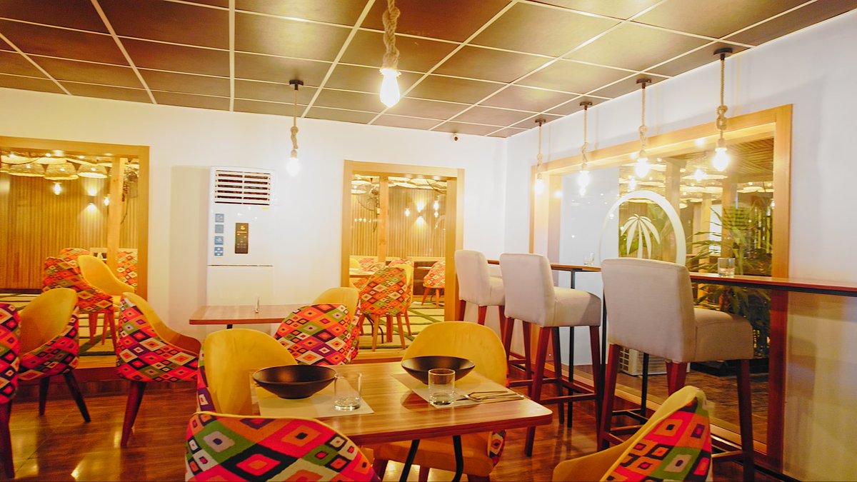 InsideIlorin_NG's tweet photo. Needs somewhere cool to relax your nerves INSIDE ÌLORIN, check @obodorestaurant. https://t.co/8L8j8nAIRG