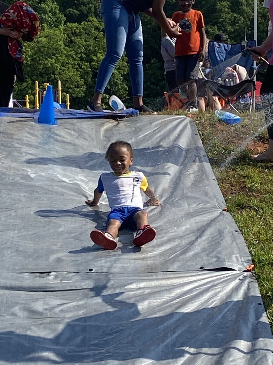 Kris Wolfe tweet media