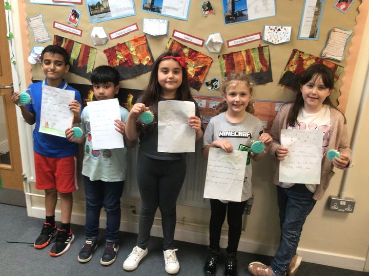 Look who has been caught being good. dlvr.it/SQlPT1