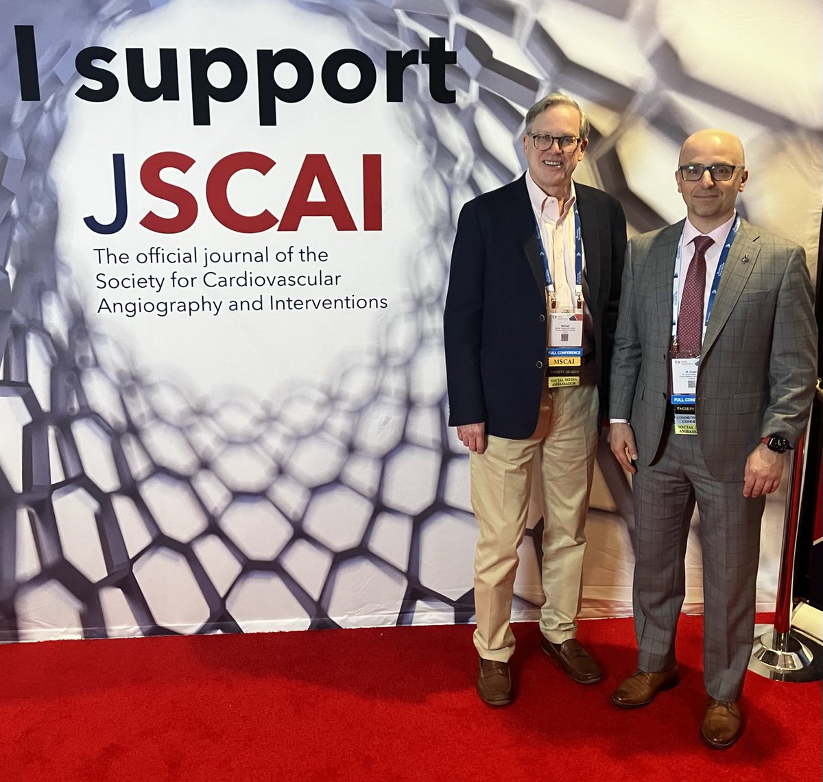 SCAI's tweet photo. @DocSavageTJU and @chadialraies show their #JSCAI support #SCAI2022 #WesupportJSCAI #isupportJSCAI https://t.co/TZN4zq4PLg