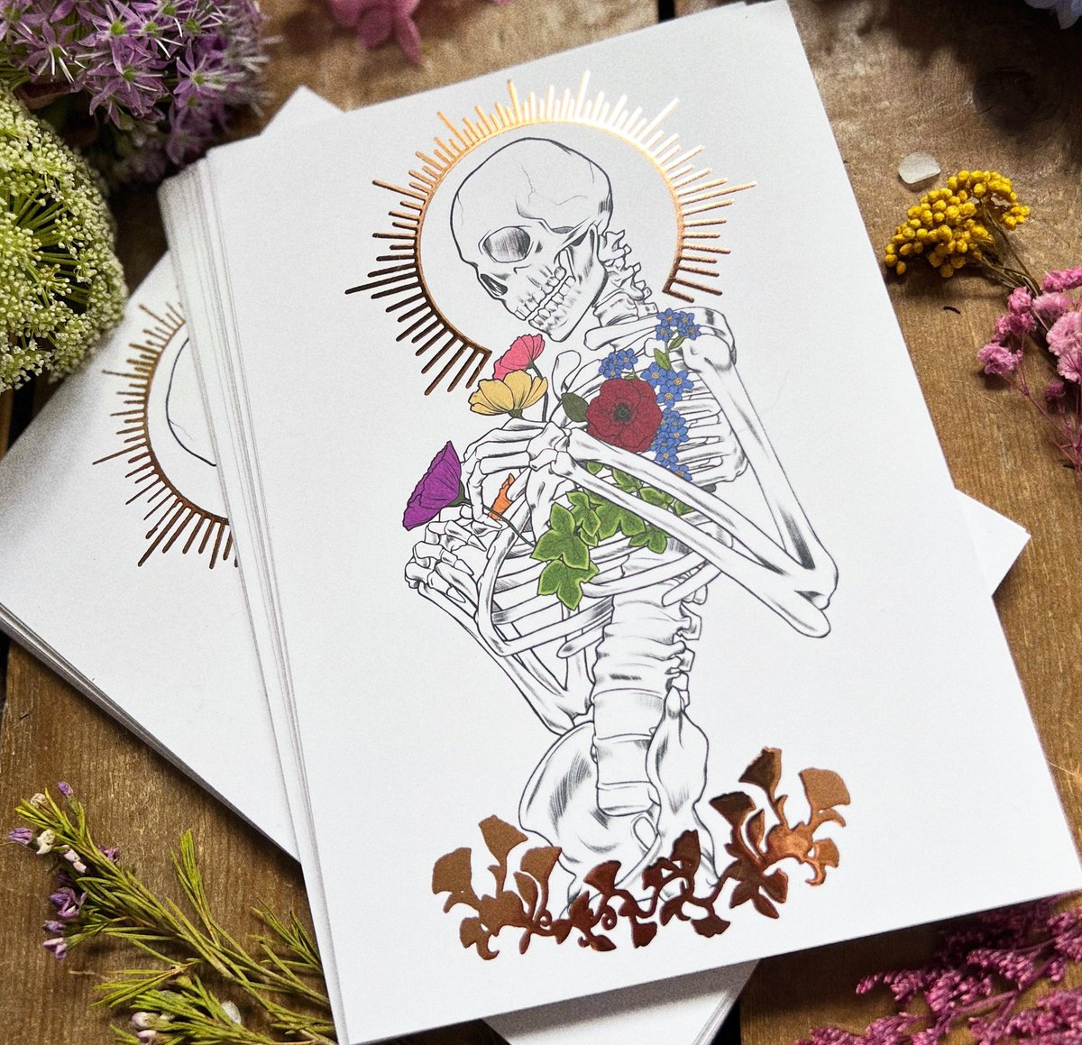 LunarisGames_'s tweet photo. 🌻FULL BLOOM🌻

Our limited edition 2022 #PrideMonth Collection is here! This year we’re donating *all of our proceeds to Trans Lifeline, a trans-led organization that connects trans people to the community, support, and resources they need to survive and thrive 🏳️‍🌈🏳️‍⚧️ https://t.co/pPdSAYv511