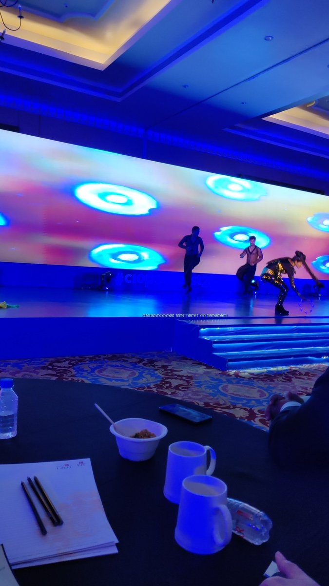 farhan0110's tweet photo. #ciopowerlist2022 power full performance by dance group in powerful event https://t.co/gy8j3sPoyU
