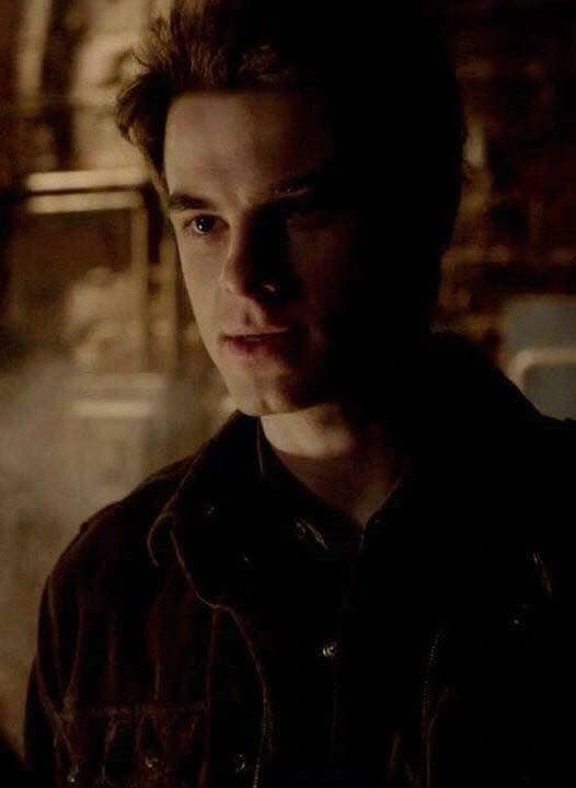 KolKaleb's tweet photo. Kaleb
Vampire/Witch/Void
Over 1000 years old
Crossovers are welcome
Plots in DMs
Not new to rp or character
Gay https://t.co/2kfpYceWpc