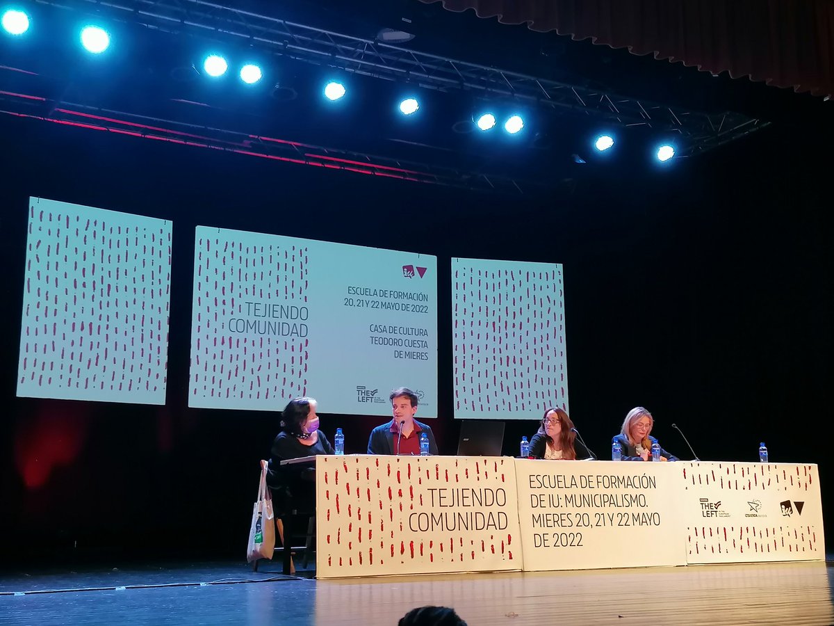 IsabelVallesG's tweet photo. Comenzamos la escuela de formación en Mieres "tejiendo comunidad" .
#loquecompartimos https://t.co/p8NV0gdpg2