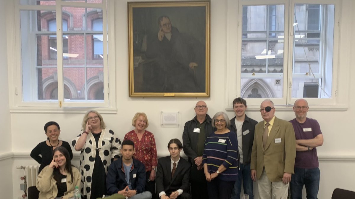 niallpower5's tweet photo. Last night I enjoyed the company of a a group of Manchester Lit and Phil members who came together at @FriendsMtgHouse to talk about philosophy!  
The clearly thoughtful group are pictured under the watchful eye of John Dalton. 
#Philisophy 
@manlitphil 
https://t.co/TgcgObEVQc https://t.co/GfLwYBoy1c