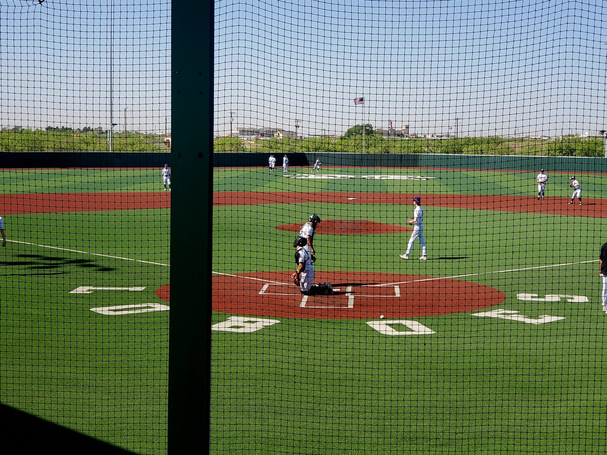 tleps1's tweet image. Day #2 El Paso Del Valle v. Abilene Wylie @ 11 am. in Monahans, Texas! @YsletaISD @elpasotimes @AbileneSports @THSBCA @WylieBaseball