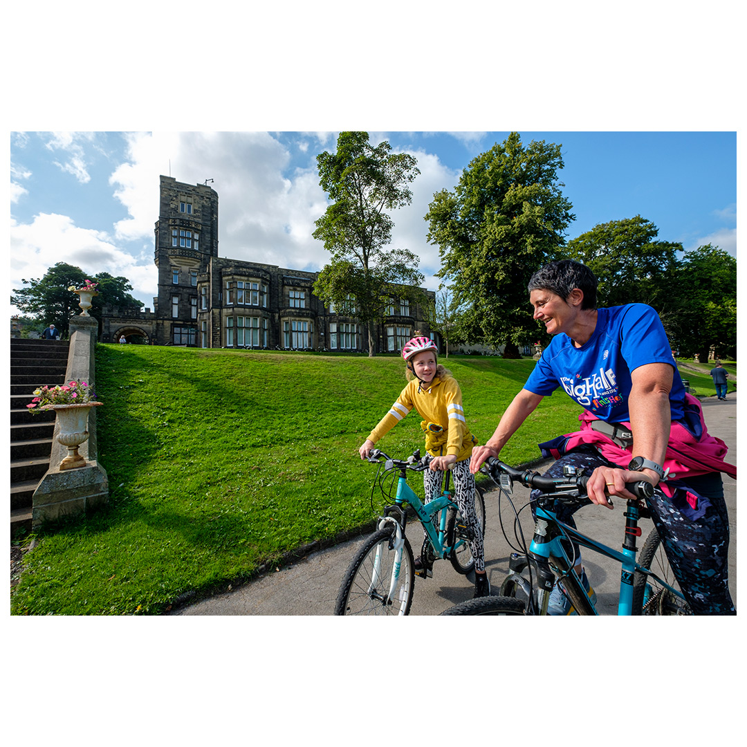 philjackson_8's tweet photo. The fabulous and extensive Cliffe Castle and park. Celebrating Bradford, its places and culture. Supporting the bid for Bradford to be UK City of Culture 2025. Commission @BradfordMuseums 
.
.
#Cliffe Castle #Bradford2025 #CityofCulture2025 #visitbradford https://t.co/68iQju2NOM
