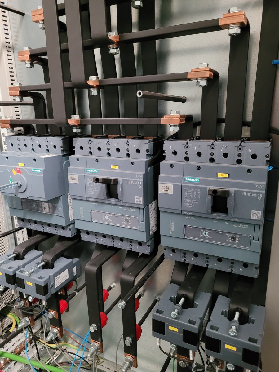 ReleProPLC's tweet image. Protecciones Siemens, nuestros clientes lo tienen claro. Calidad, seguridad y fiabilidad. Interruptores SENTRON 3VA, Interruptores Automáticos Modulares y Protección Diferencial de @siemens_ind