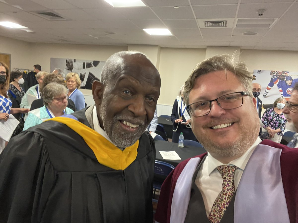 To Mr. Jim Barber, recipient of the President’s medal, <a href="/scsu/">Southern Connecticut State University 🦉</a> class of 64 and 79. Thank you for your service Jim - we love you! #SCSU22