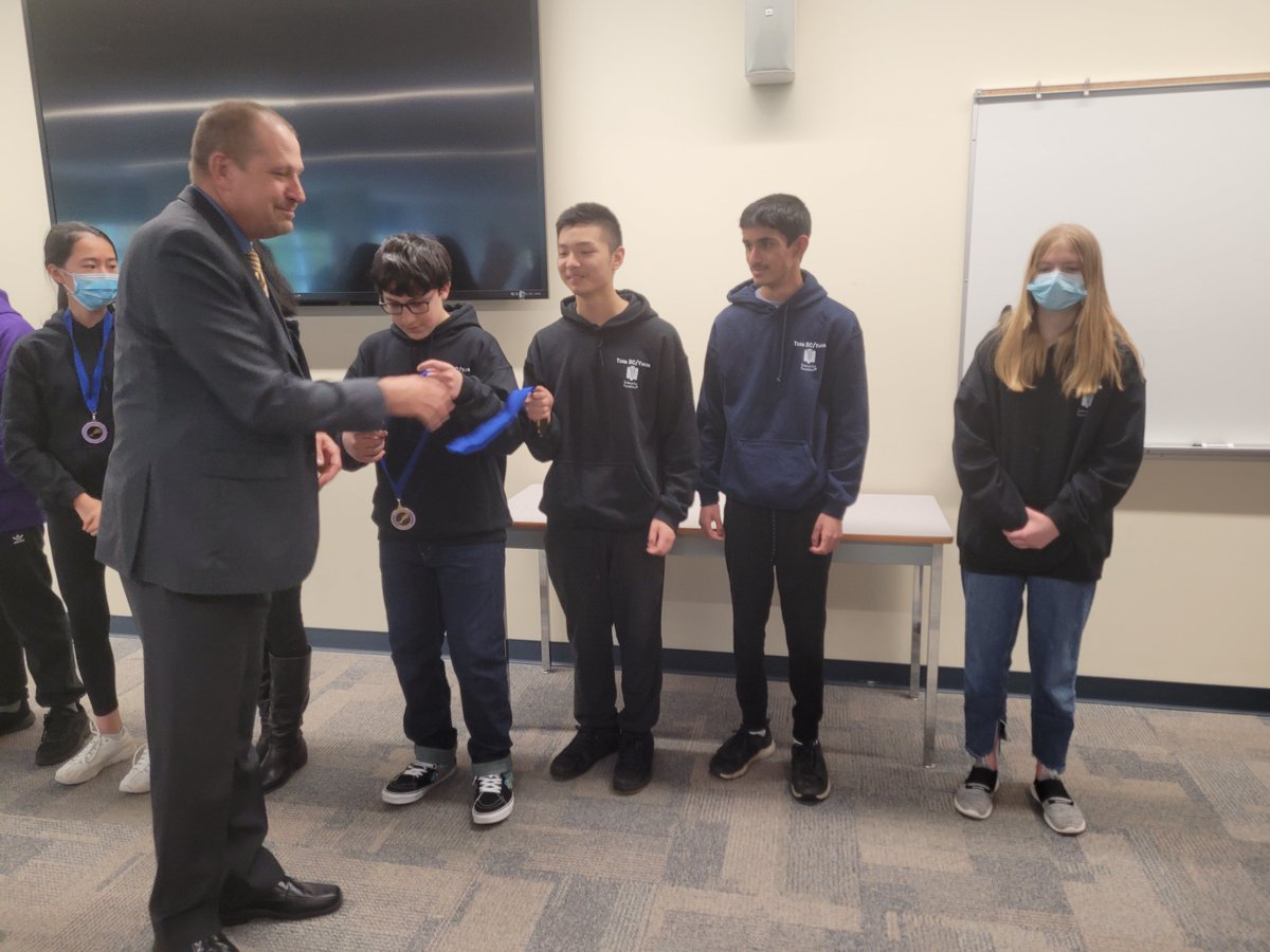 ChetnaS29566354's tweet image. It&apos;s incredible! It&apos;s history! 
All 7 SAIL finalists at the 60th Canada Wide Science Fair 2022, turned out winners.
 1-Gold,1-Silver &amp;amp; 2-Bronze bagged by SAIL out of 371 finalists and 1470 judging interviews across Canada.
#SAILlearns #sd36learns