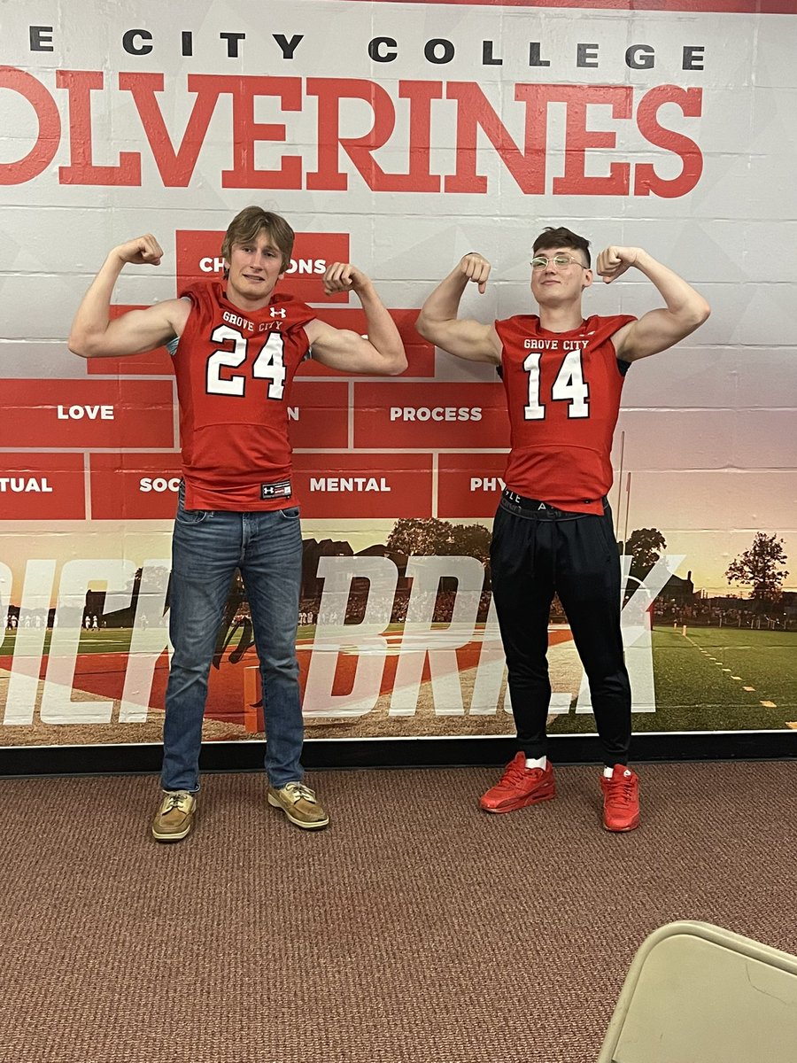 DB_CoachDeuce2's tweet photo. Just the beginning of a JOURNEY! Greatness starts with having a VISION AND PURPOSE! Congrats to @ZaneKnightStro2 @Twittman24 on their visit to GROCE CITY COLLEGE! πππ #PickerPride #TheGrapeVines #NEFootball https://t.co/EDmfFB2z2x