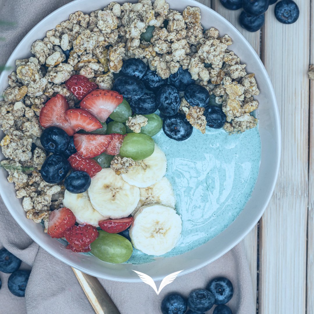 ElevateVision's tweet photo. Happy Friday! 

Don't lose sight of your goals this weekend! Treat yourself to nutritious foods that feed your soul! 😋

#fruit #nutrition #elevatevision #healthandwellness https://t.co/JKx7i1sJNX