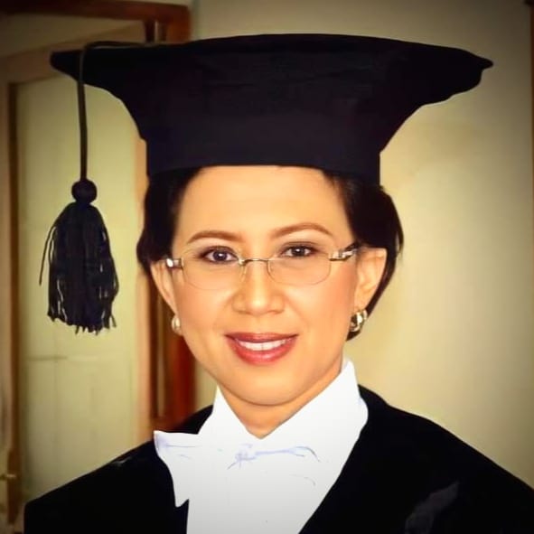 Hari ini ...
Universitas Gadjah Mada ...
Memilih seorang perempuan menjadi 
Rektor Universitas Gadjah Mada ...
Untuk periode : 2022 - 2027 ...

Prof. dr. Ova Emilia, M.Med.Ed., SpOG(K)., Ph.D.

Selamat, Prof...

Foto : Humas UGM