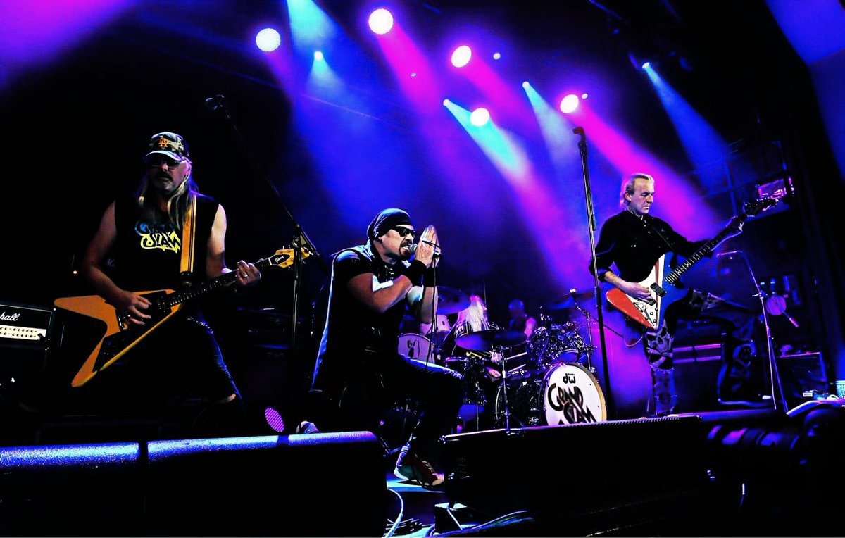 Have a beautiful weekend of freedom “Slammers”       Our prayers and love are with the Ukraine 🇺🇦 #StandWithUkraine #Ukraine️ #Zelensky <a href="/grandslamrocks/">Grand Slam</a> <a href="/ExposureOnStage/">Exposure The Musical</a> #ClassicRock #HeavyMetal <a href="/Klitschko/">Klitschko</a> #freedom