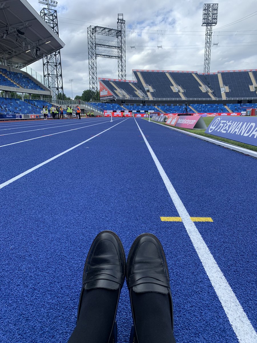 BBCLouisa's tweet photo. Down on the track now… #alexanderstadium #commonwealthgames #birmingham2022… 69 days to go! Probably need to work on the footwear? 🤔 @bbcmtd @nickowentv 1830 #BBC1 https://t.co/WFKg0avLmP