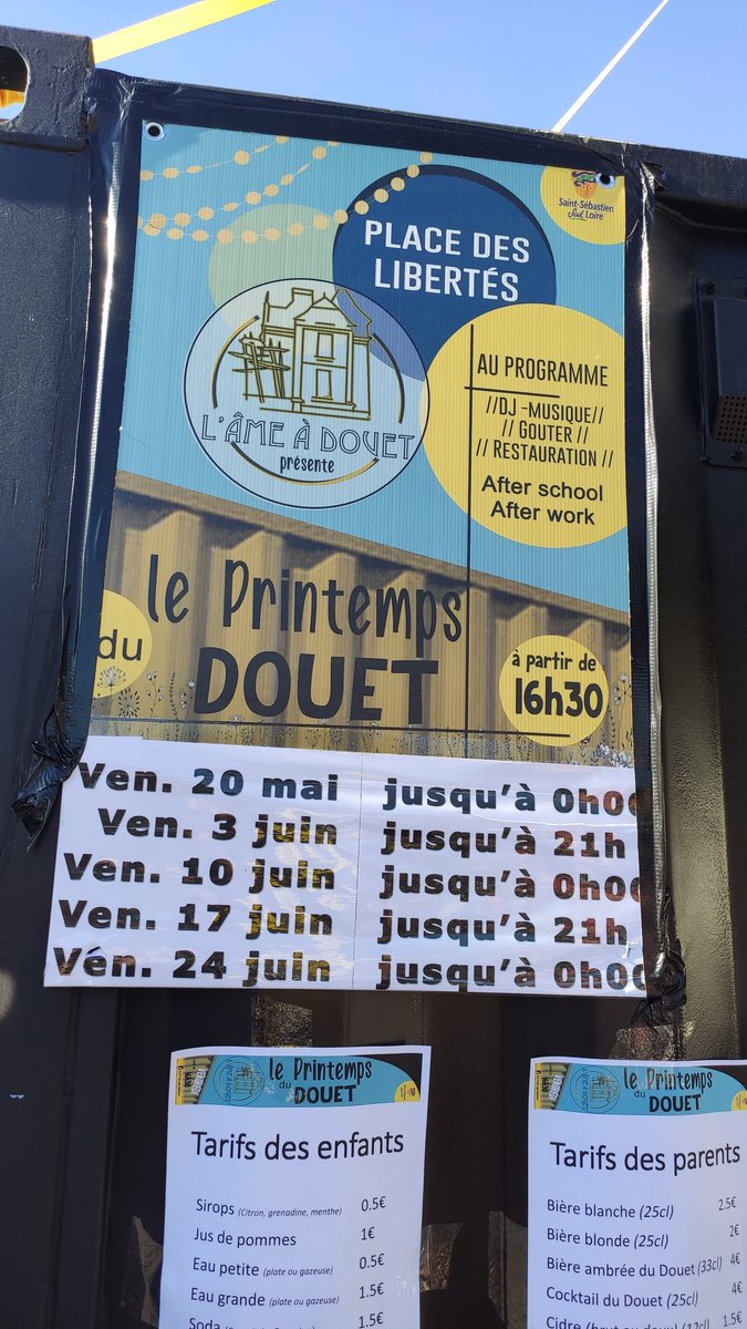 Frionjeff's tweet photo. L'âme à Douet reprend du service sur la place des libertés.
Jeté de la clef de la part du Maire Laurent Turquois pour le départ des festivités.
#thomasBoucher
#philippeBabonneau
#laurentturquois
#lameàDouet https://t.co/oNR72HHjon