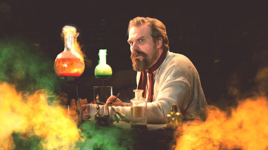 FACIUNIBecas's tweet image. 🎞️• #CortosDestacados 

El Hombre, el Monstruo, el Misterio, 2019

El actor David Harbour revela imágenes perdidas de la obra de teatro de su padre.

¿Lo vieron?