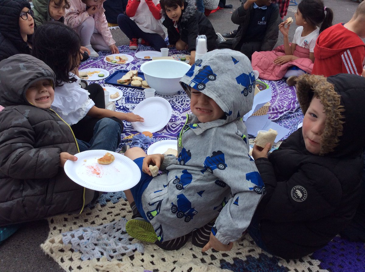 Stbede_reception tweet media