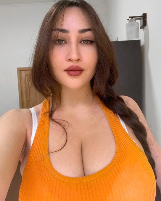 Good evening Twitter 😎 https://t.co/04F7z1z6LO