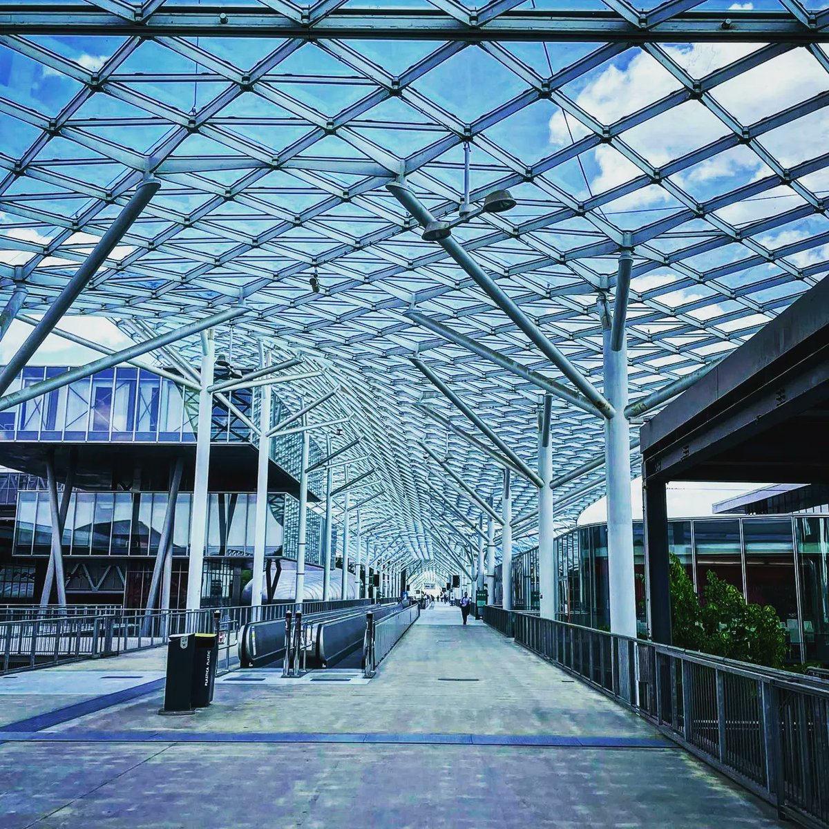 VsystemTech's tweet image. In @lamiera2022 today, looking for new technologies and innovative solutions.

#WeAreVsystem #welding #hydroforming #tubebending #specialalloys #exhaustsystem #motorsport #defence #aerospace #interiordesign