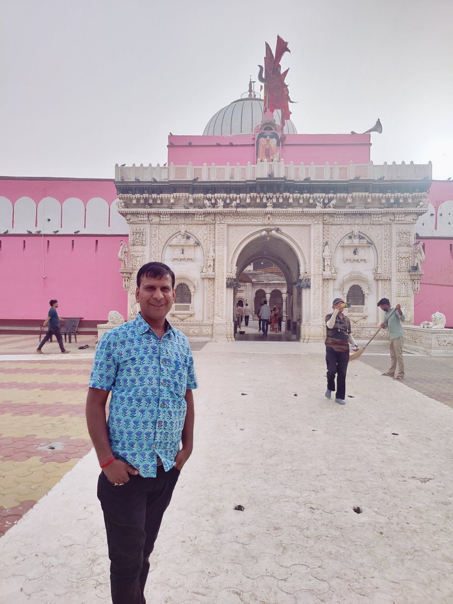 rishirajjoshi05's tweet image. सालासर बालाजी और करणी माता देशनोक में दर्शन किए