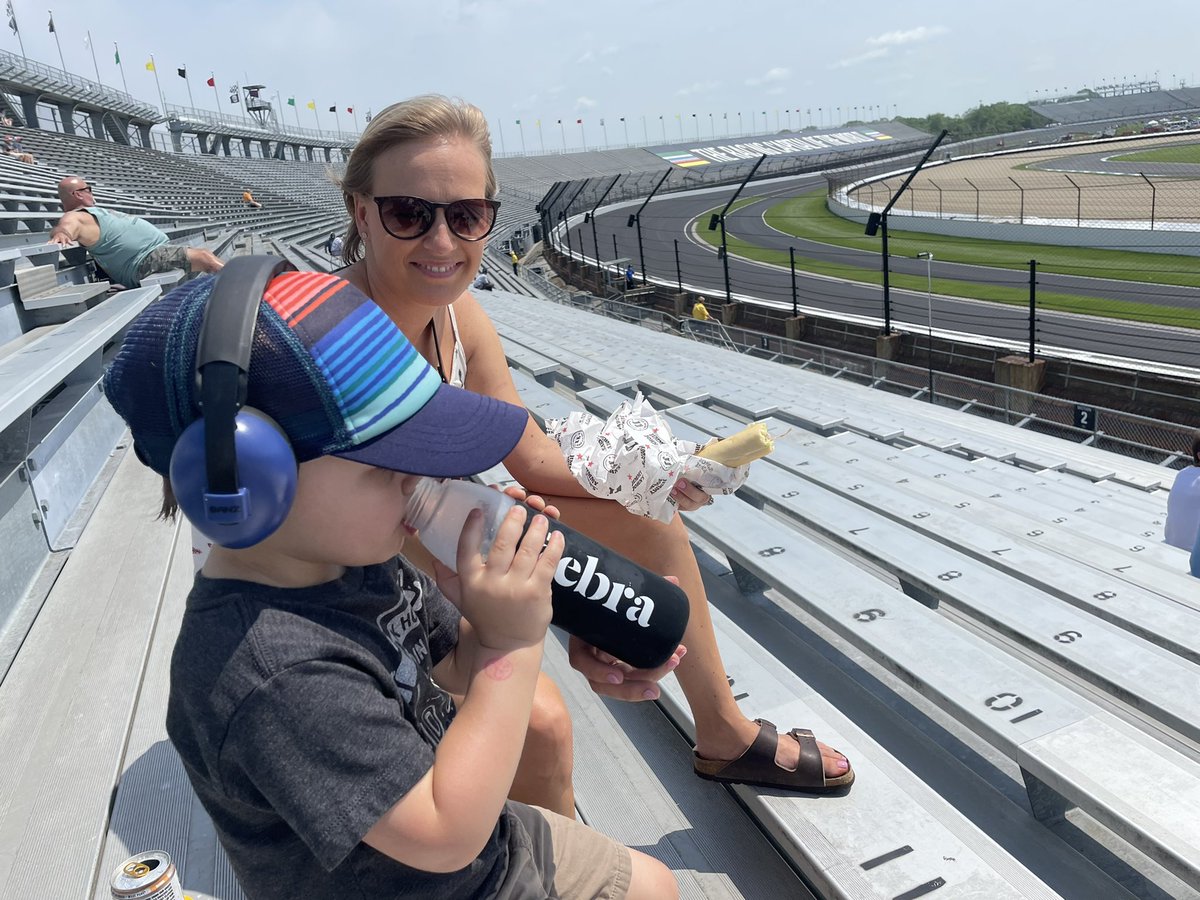 thestatsnerd's tweet image. First 500 experience and excited for the race cars! 🏎 🏁
#hereforthemilk #fastfriday #Indy500