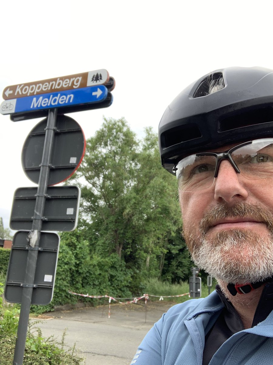 OlivierCaluwe's tweet photo. Koppenberg✅
Taaienberg✅
Kortekeer✅
Paterberg✅
Eikenberg✅
Oude Kwaremont✅
#vetsweekend #topritje #topploeg #veteranenweerde https://t.co/mD7kTg24v8