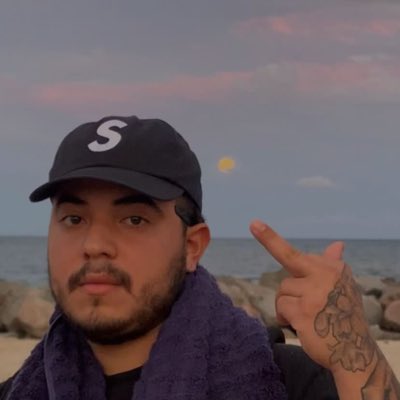 duartedam's tweet photo. #NewProfilePic https://t.co/dJmEoIFyUQ