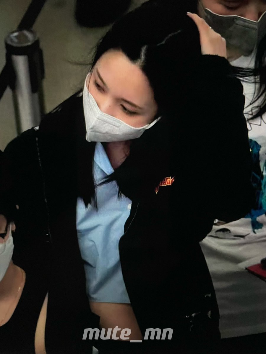 godtiermyoui's tweet photo. WOAH WOAH https://t.co/5cg4mNxe2t